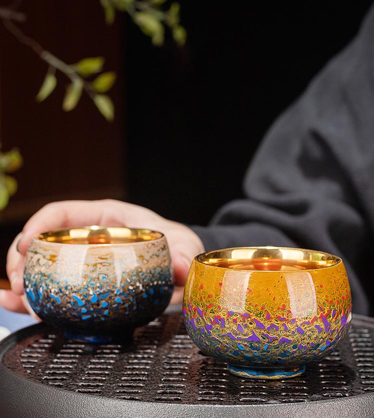 Elegant Transformation: Fuzhou Lacquered 24K Gold Bodhi Leaf Ceramic Tea Cup