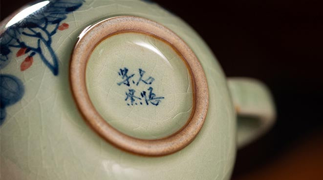 Exquisite Hand-Painted Peony Teapot – Jingdezhen Underglaze Blue Artisan Craft