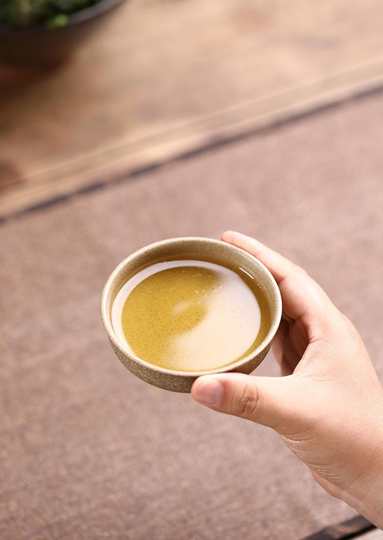 Experience Stillness and Strength – Handcrafted Yixing Clay Teacup with “Raw Jade” Inscription