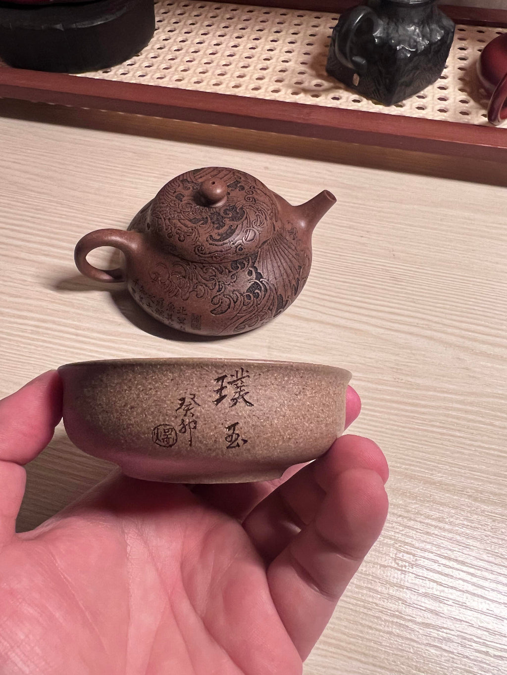 Experience Stillness and Strength – Handcrafted Yixing Clay Teacup with “Raw Jade” Inscription
