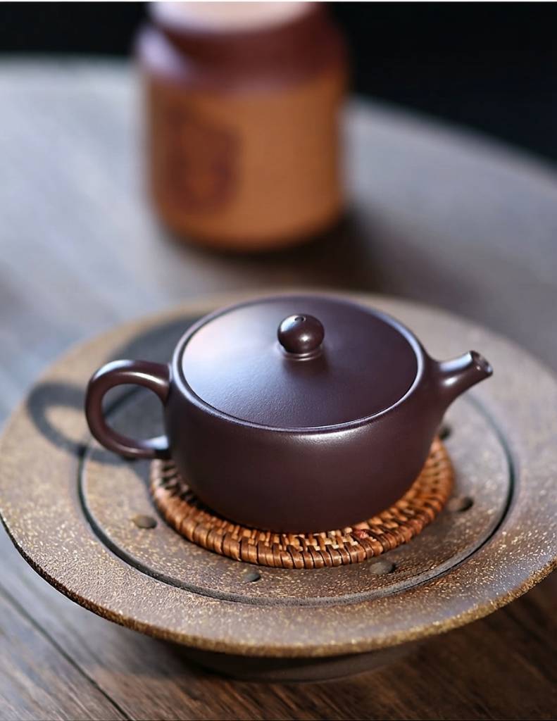 Handcrafted Yixing Old Purple Clay Hanwa Teapot 150ml for Gongfu Tea
