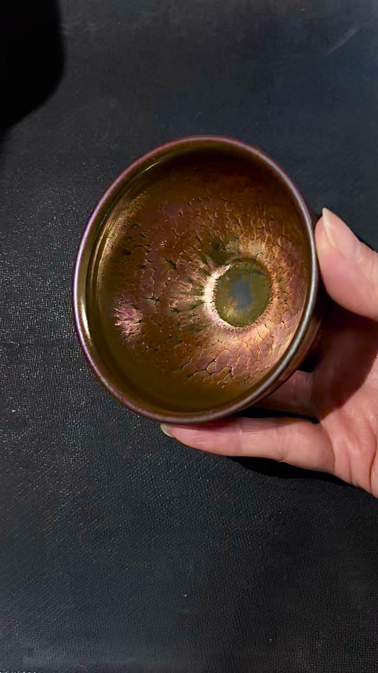 Handcrafted Jian Zhan Tea Cup by Zhang Junxiang – Golden Pheasant Oil Spot Masterpiece