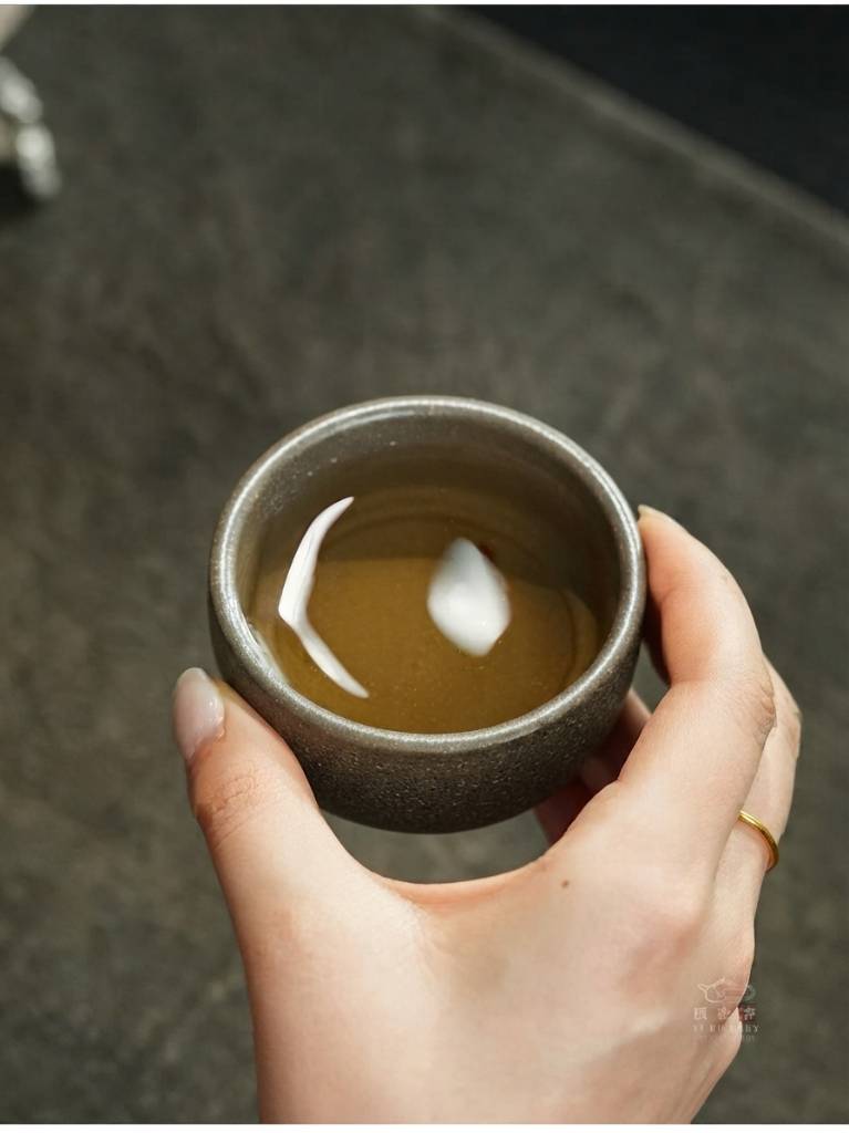 Handmade Yixing Zisha Crab Shell Green Tea Tasting Cup 80ml High Temperature Clay