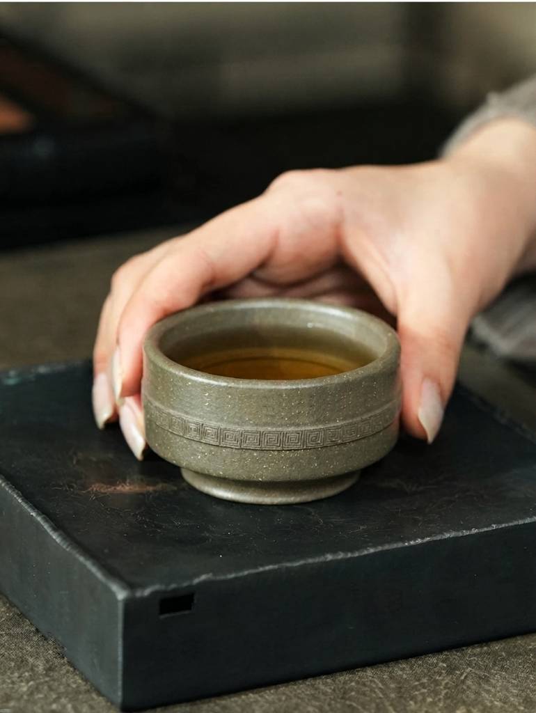 Handmade Yixing Zisha Crab Shell Green Tea Tasting Cup 80ml High Temperature Clay