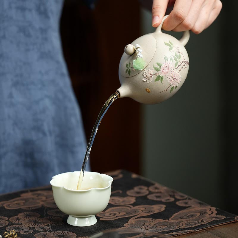 Ivory White Zisha Handmade Peony Xi Shi Teapot Set - 250cc
