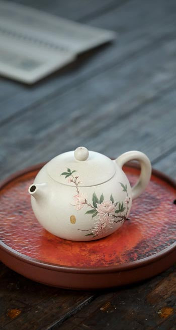 Ivory White Zisha Handmade Peony Xi Shi Teapot Set - 250cc