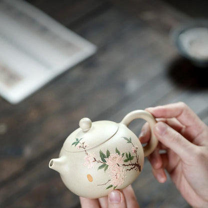Ivory White Zisha Handmade Peony Xi Shi Teapot Set - 250cc