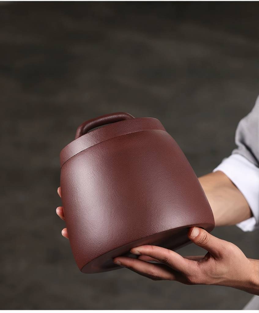Large Thickened Yixing Purple Clay Tea Storage Jar For Pu Erh Tea 700g Capacity
