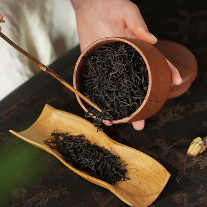 Small Yixing Zisha Tea Leaf Jar in Raw Ore Coarse Sand Clay with Seal Script Carving