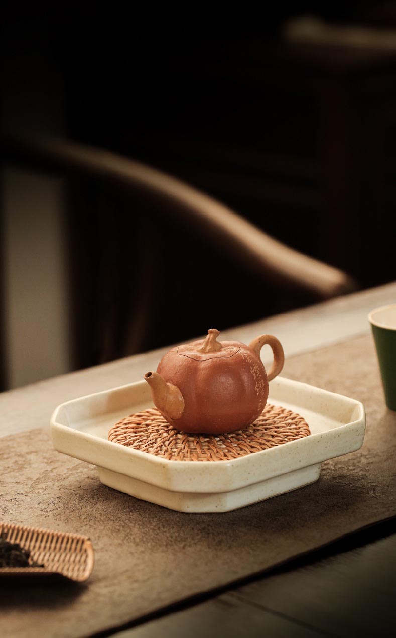 Yixing Zisha Mini Pumpkin Teapot - Handcrafted Elegance in Duan Clay