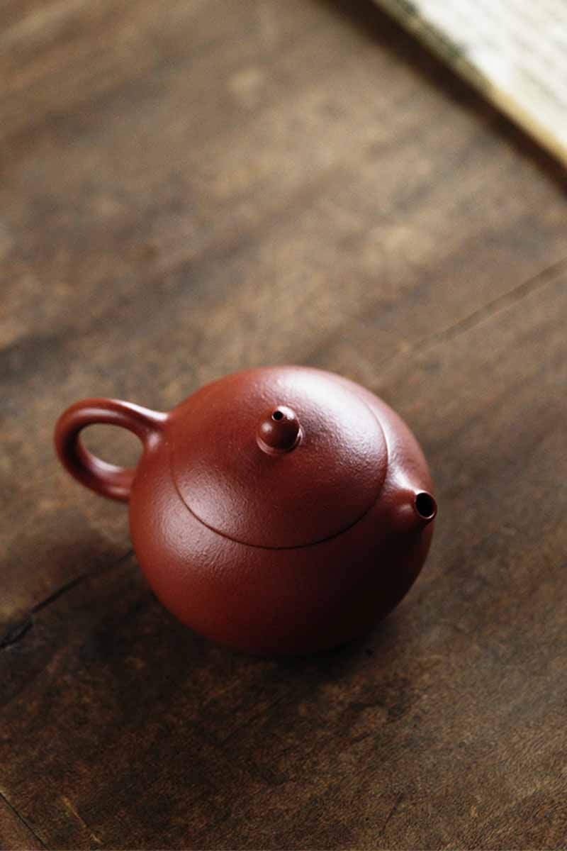 Yixing Zisha Teapot – “Xi Shi” Inverted Handle Style | Handmade in Premium Yixing Zhuni Clay (Zhao Zhuang Origin)
