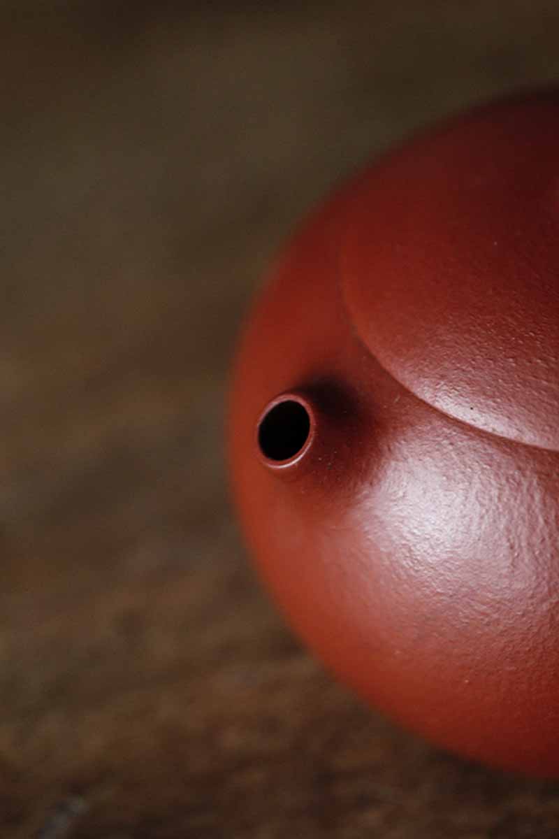 Yixing Zisha Teapot – “Xi Shi” Inverted Handle Style | Handmade in Premium Yixing Zhuni Clay (Zhao Zhuang Origin)